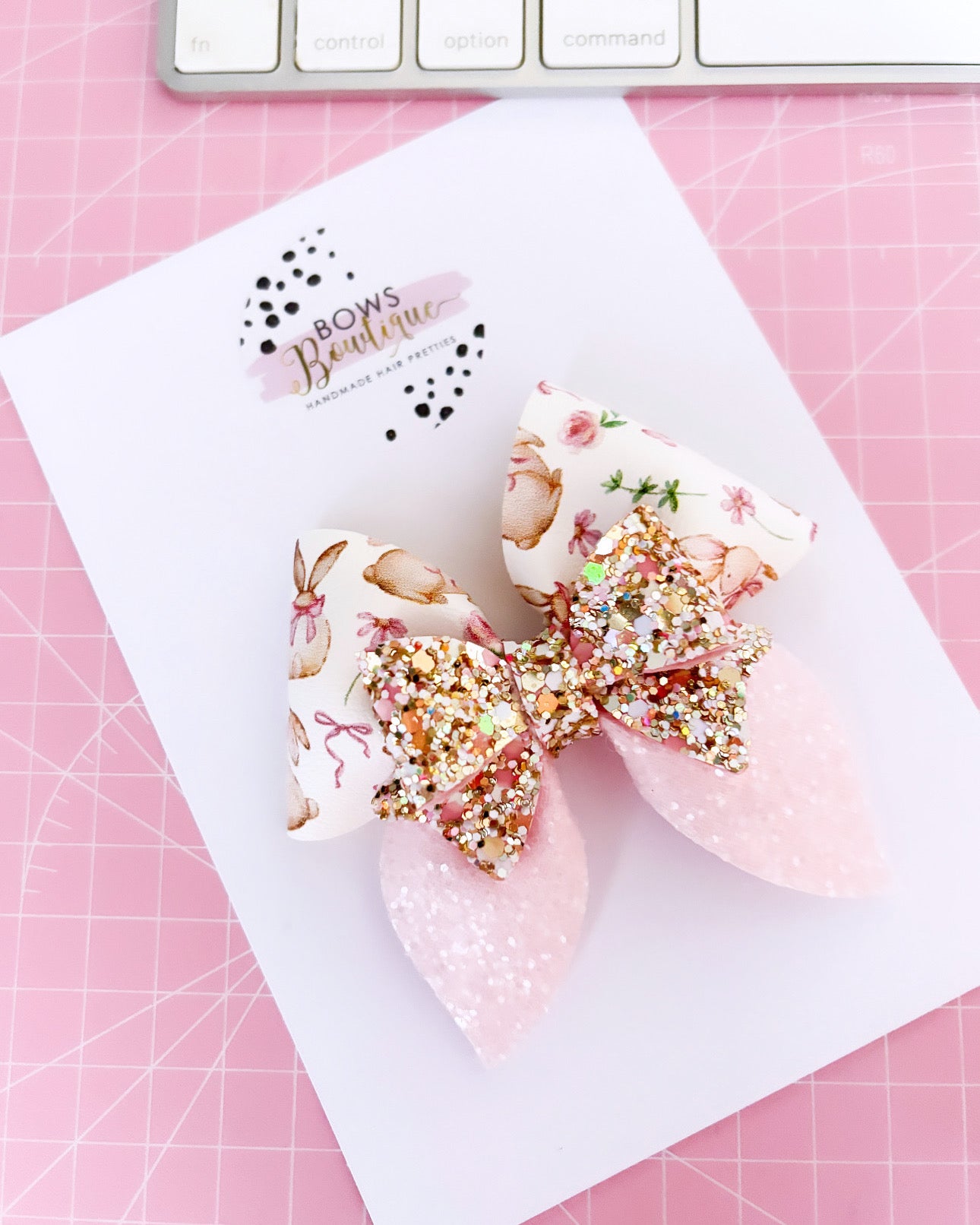 Sweet Pinch Bow