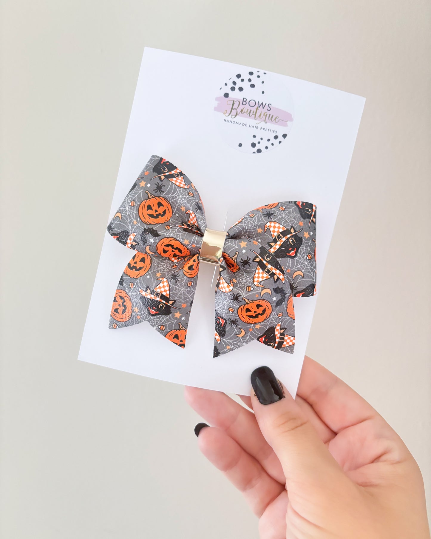 Pumpkins & Cats Twirl Bow