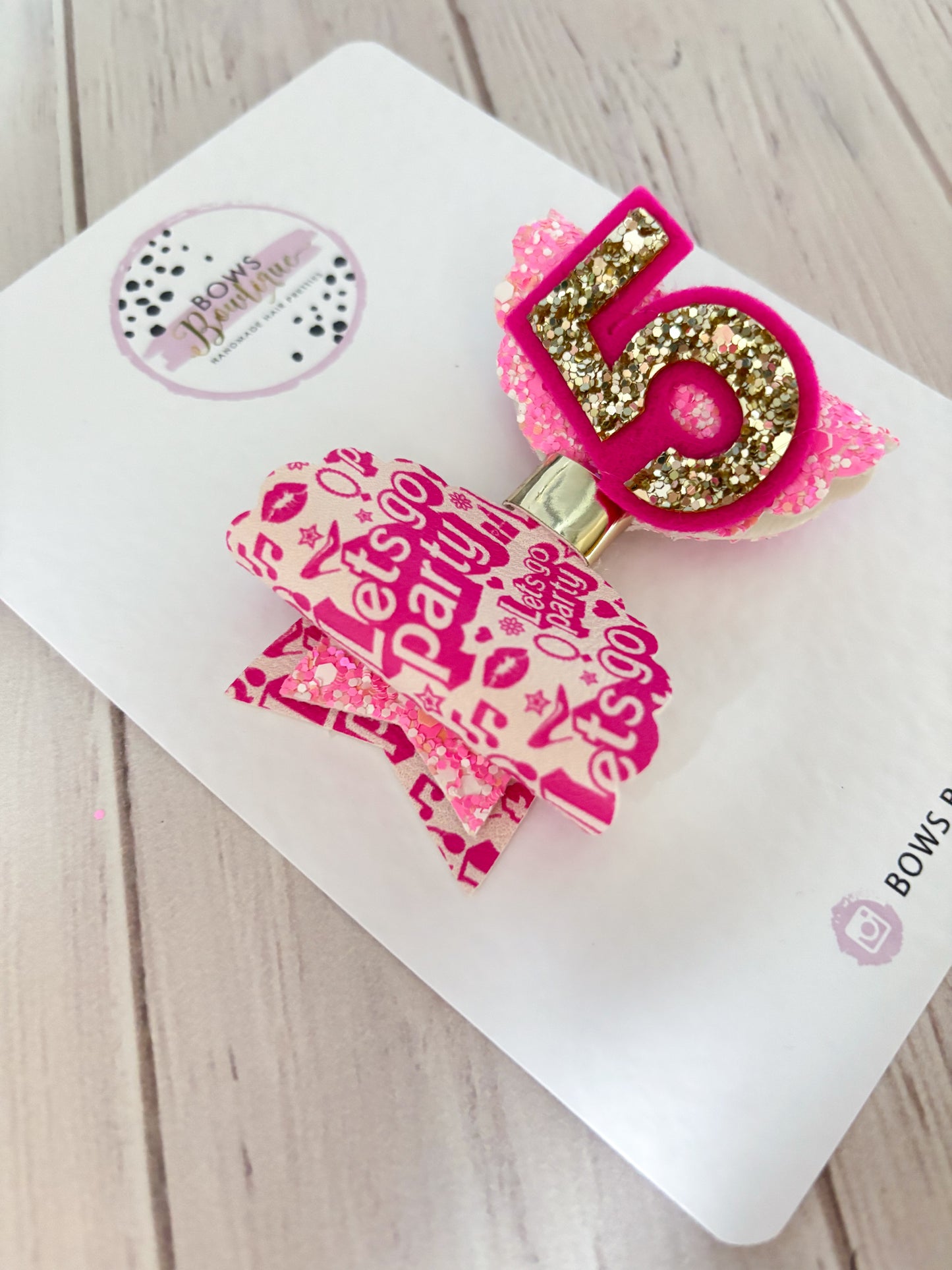 Let’s Party Badge/Bow