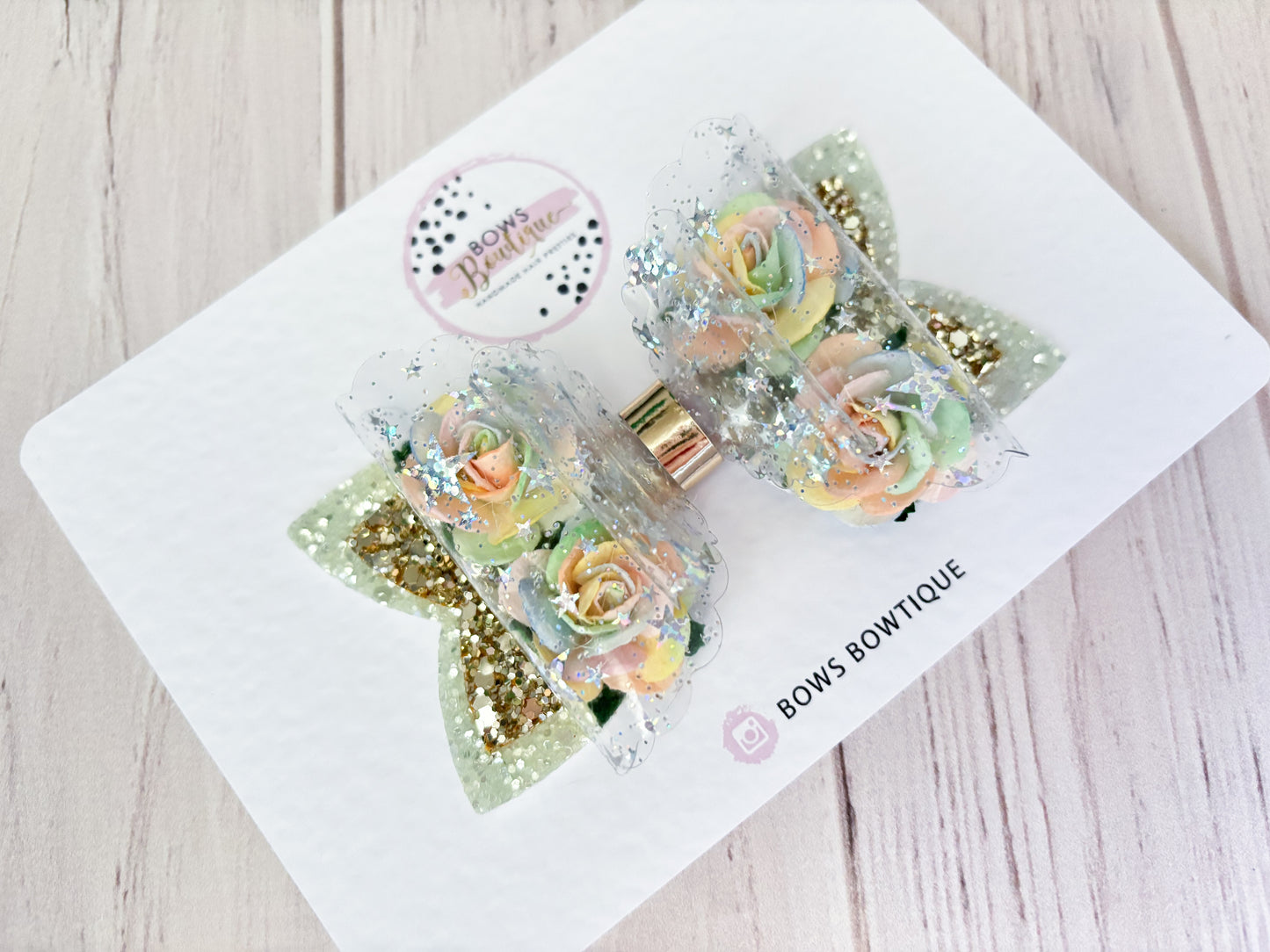Jelly Bow With Roses