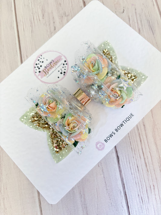 Jelly Bow With Roses