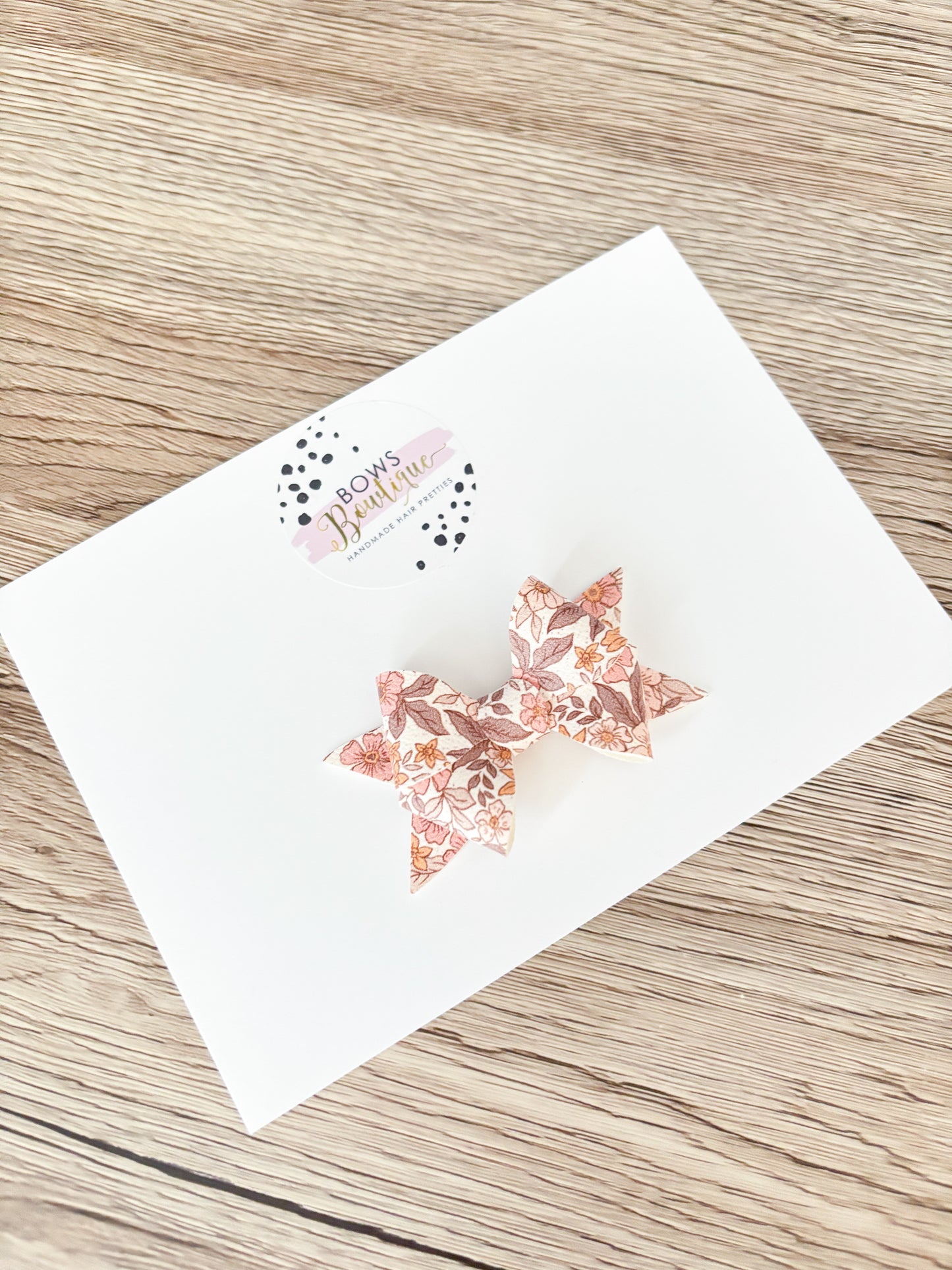Nude Mini Butterfly Bow