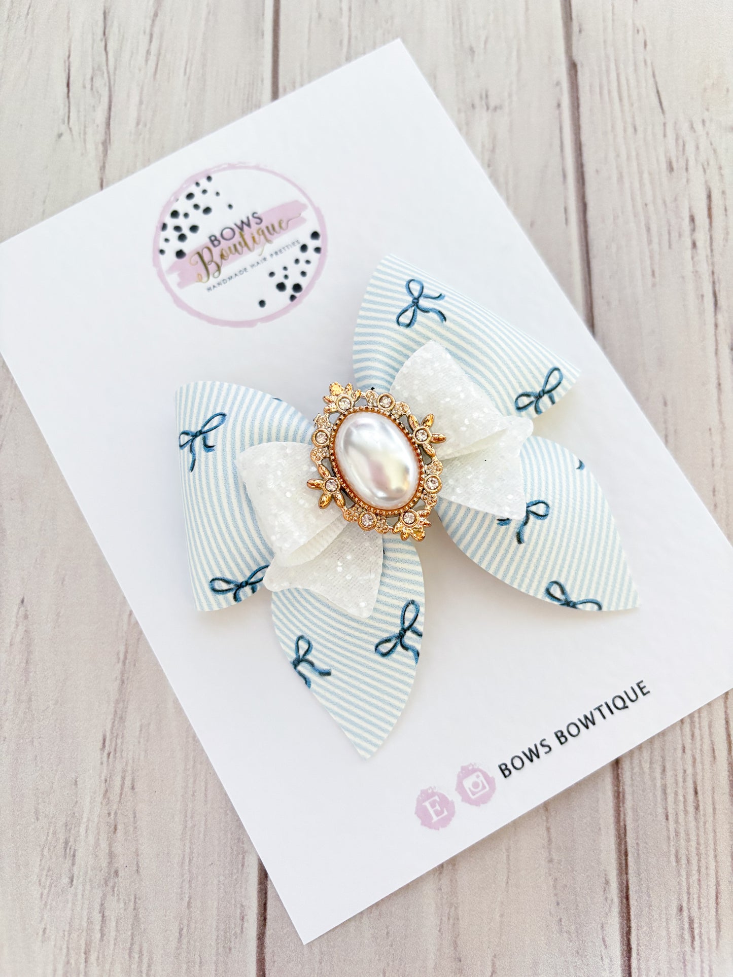 The Bridgerton Bow