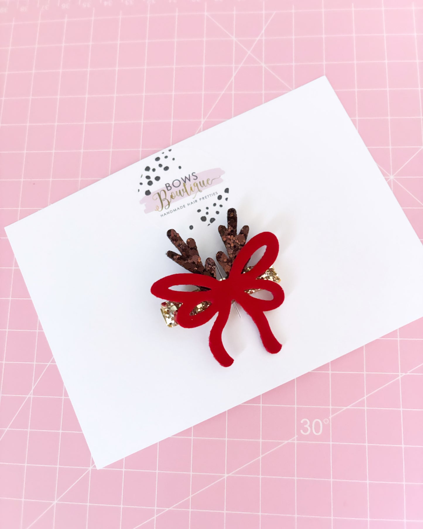 Dainty Reindeer Clip
